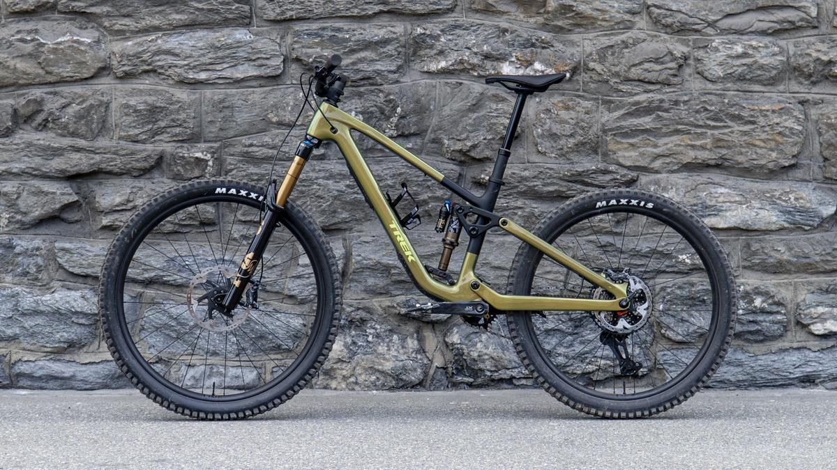 Review: Trek Fuel MX 9.8 XT Di2 Gen 7 – a bike built on the “point